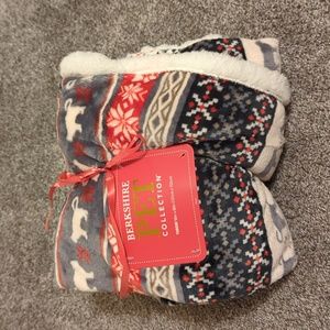 Berkshire Pet Collection Brand New Throw